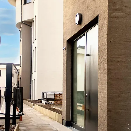 公寓 Keep Hosting M11 Am Kocher Mit Balkon, Kueche Und Parkplatz