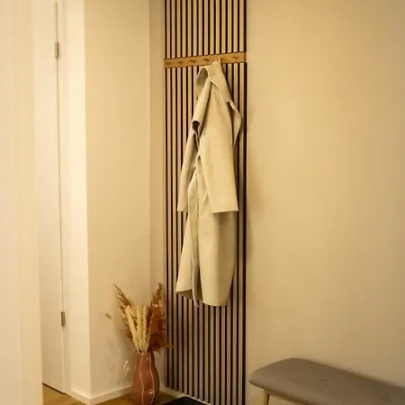 Keep Hosting M11 Am Kocher Mit Balkon, Kueche Und Parkplatz 公寓 *
